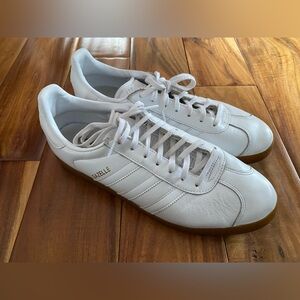 Adidas Gazelle Men’s Sneakers White Leather Gum Sole Classic Style BD7479 Sz 11